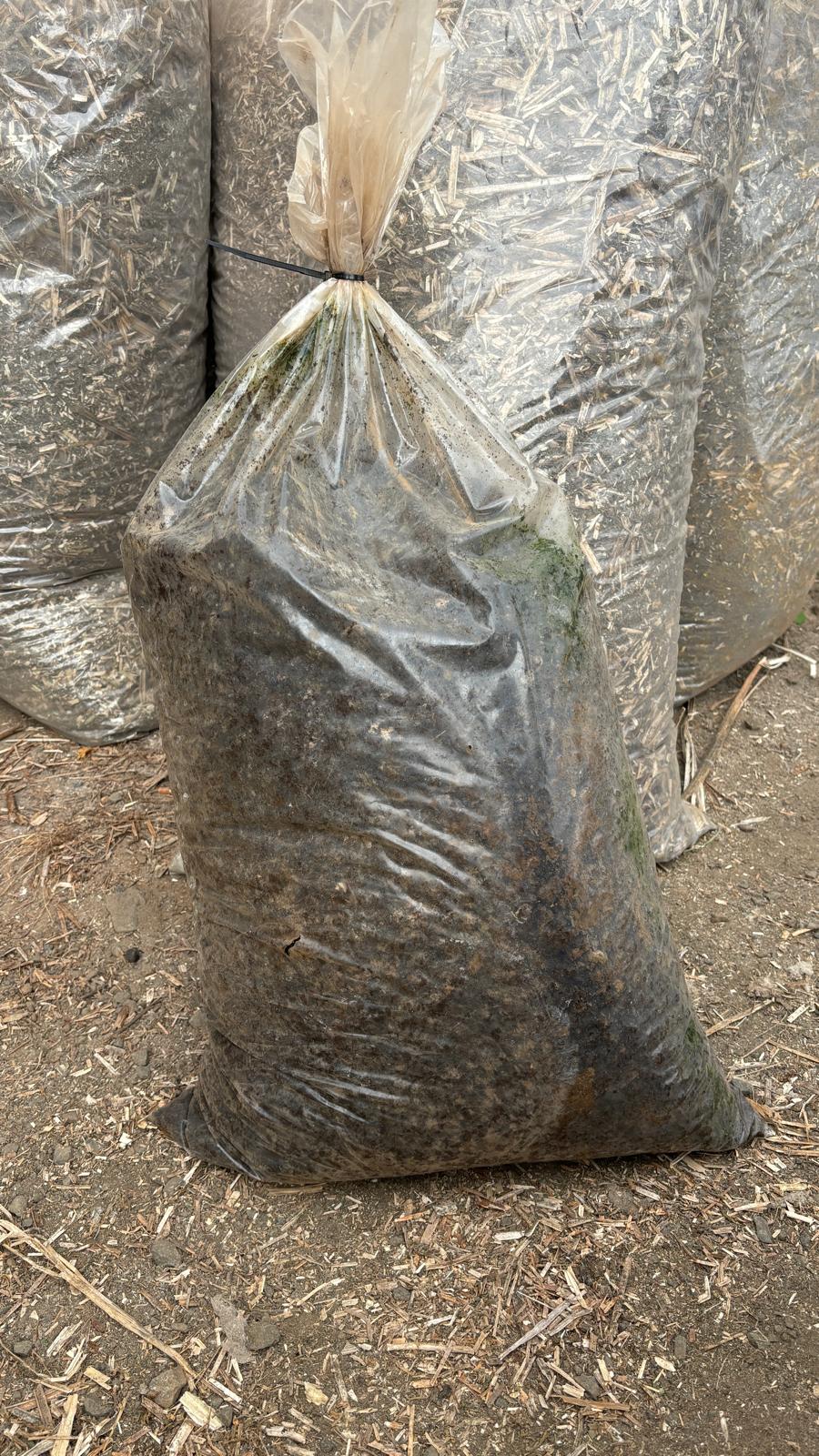 Sheep Poo (Pick Up Only)